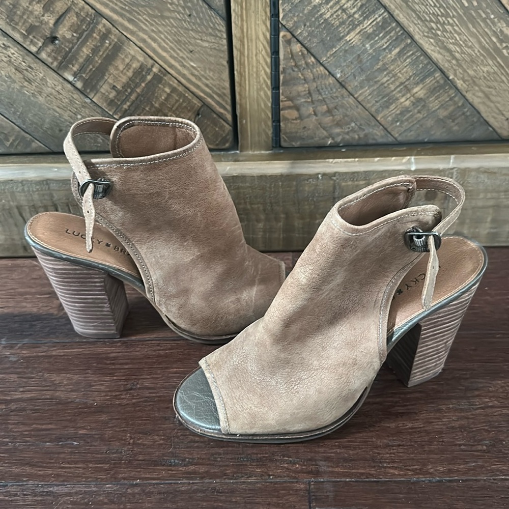 Lucky Brand Beige Buckle Booties